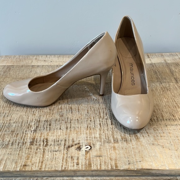 Maurice’s heels - Picture 2 of 8